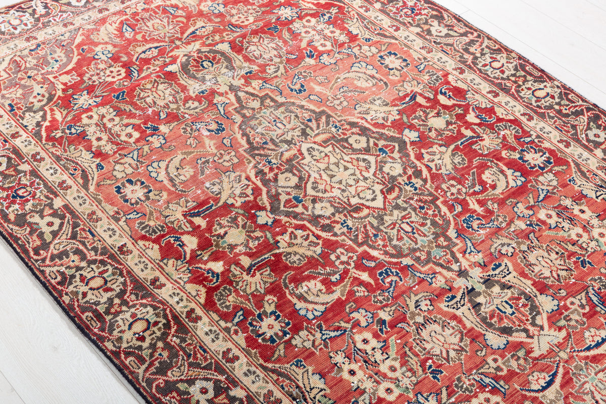 Rare Antique Red Floral Medallion Hand-Knotted Area Rug – 6' 2" x 4' 1" (189 x 125 cm)