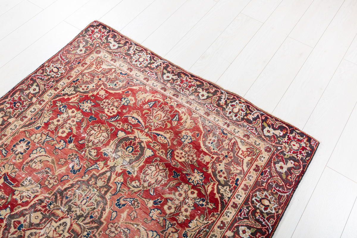 Rare Antique Red Floral Medallion Hand-Knotted Area Rug – 6' 2" x 4' 1" (189 x 125 cm)