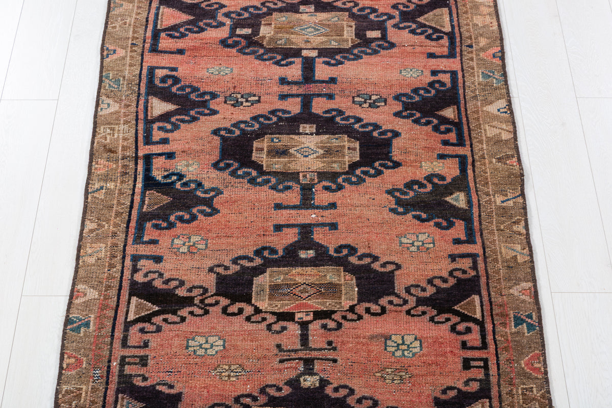 Antique Faded Peach Allover Vine Hand-Knotted Area Rug – 7' 1" x 3' 5" (217 x 103 cm)