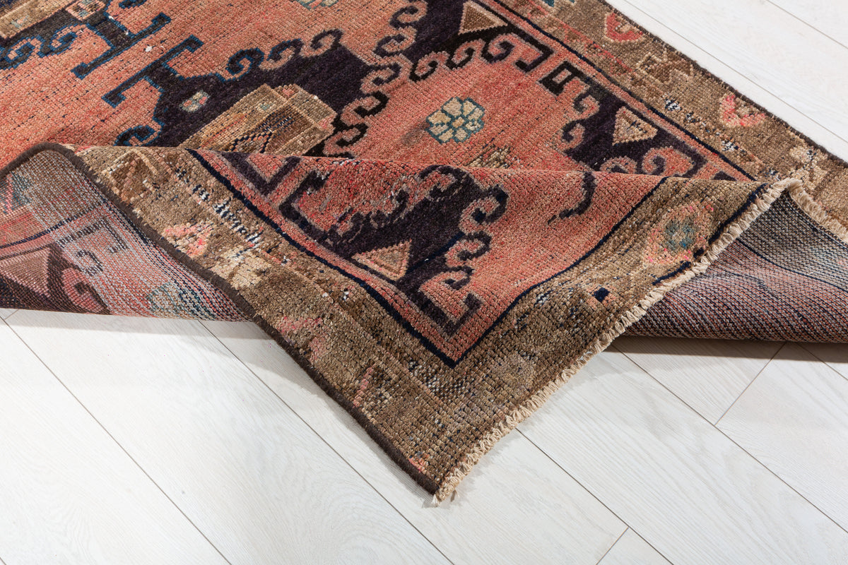 Antique Faded Peach Allover Vine Hand-Knotted Area Rug – 7' 1" x 3' 5" (217 x 103 cm)