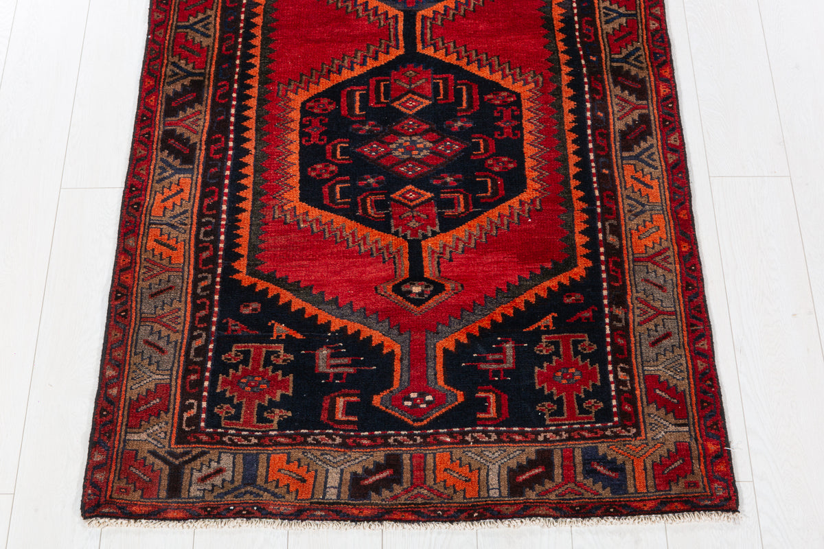 Vintage Red and Brown Medallion Hand-Knotted Area Rug – 6' 8" x 3' 3" (204 x 100 cm)