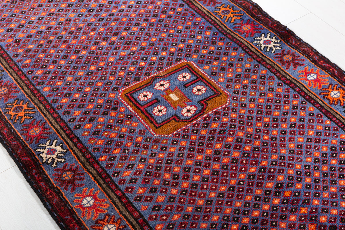 Tapis vintage bleu royal à motif intégral Lattice – 6' 4" x 3' 5" (192 x 104 cm)