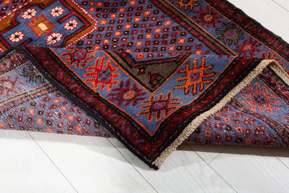 Tapis vintage bleu royal à motif intégral Lattice – 6' 4" x 3' 5" (192 x 104 cm)