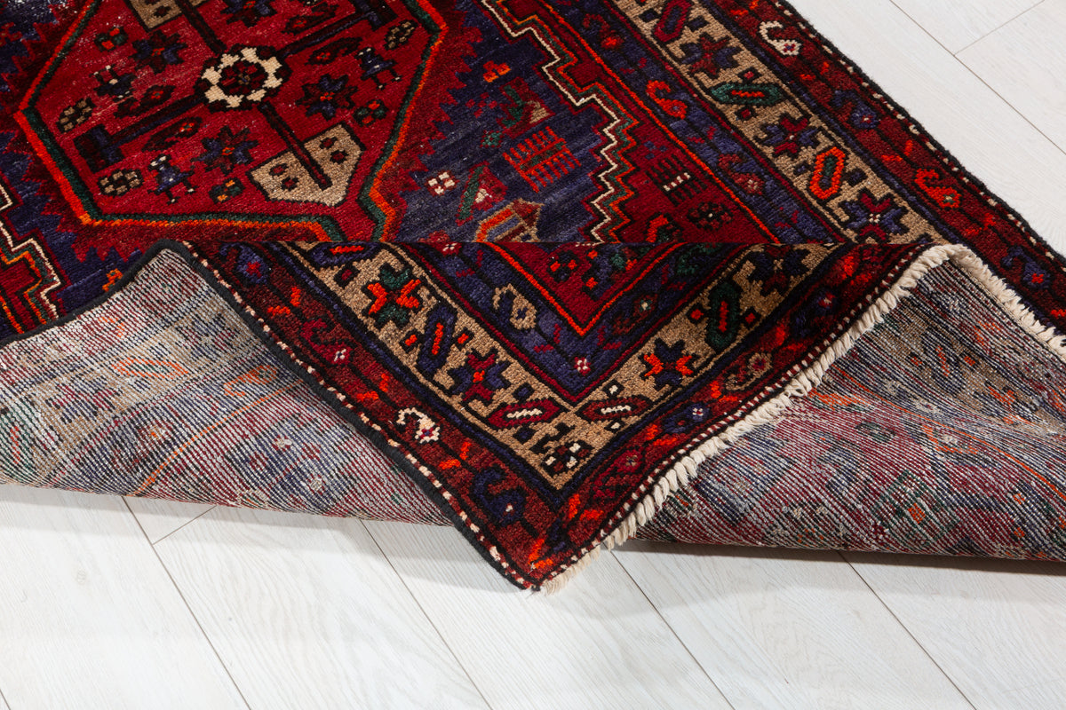 Vintage Red and Navy Blue Central Medallion Hand-Knotted Area Rug – 6' 7" x 3' 2" (201 x 97 cm)