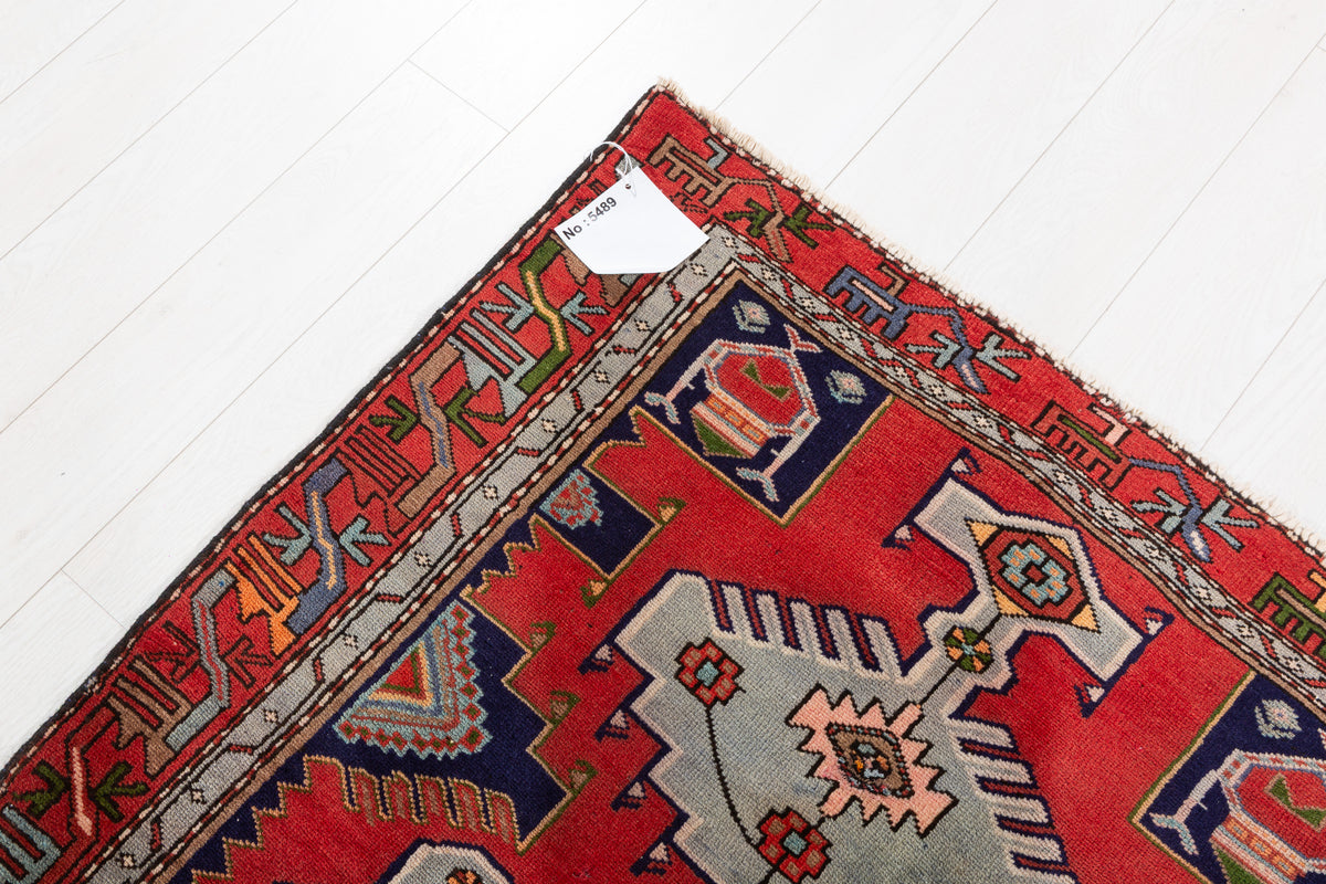 Vintage Red Medallion Hand-Knotted Area Rug – 6' 5" x 3' 9" (196 x 114 cm)