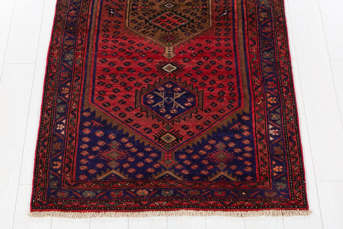 Vintage Rust Red and Navy Blue Elongated Medallion Hand-Knotted Area Rug – 5' 10" x 3' 7" (179 x 109 cm)