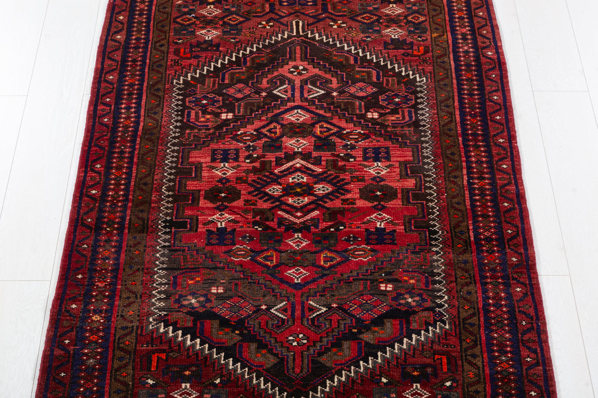 Vintage Rust Red Central Geometric Medallion Hand-Knotted Area Rug – 6' 4" x 3' 7" (194 x 108 cm)