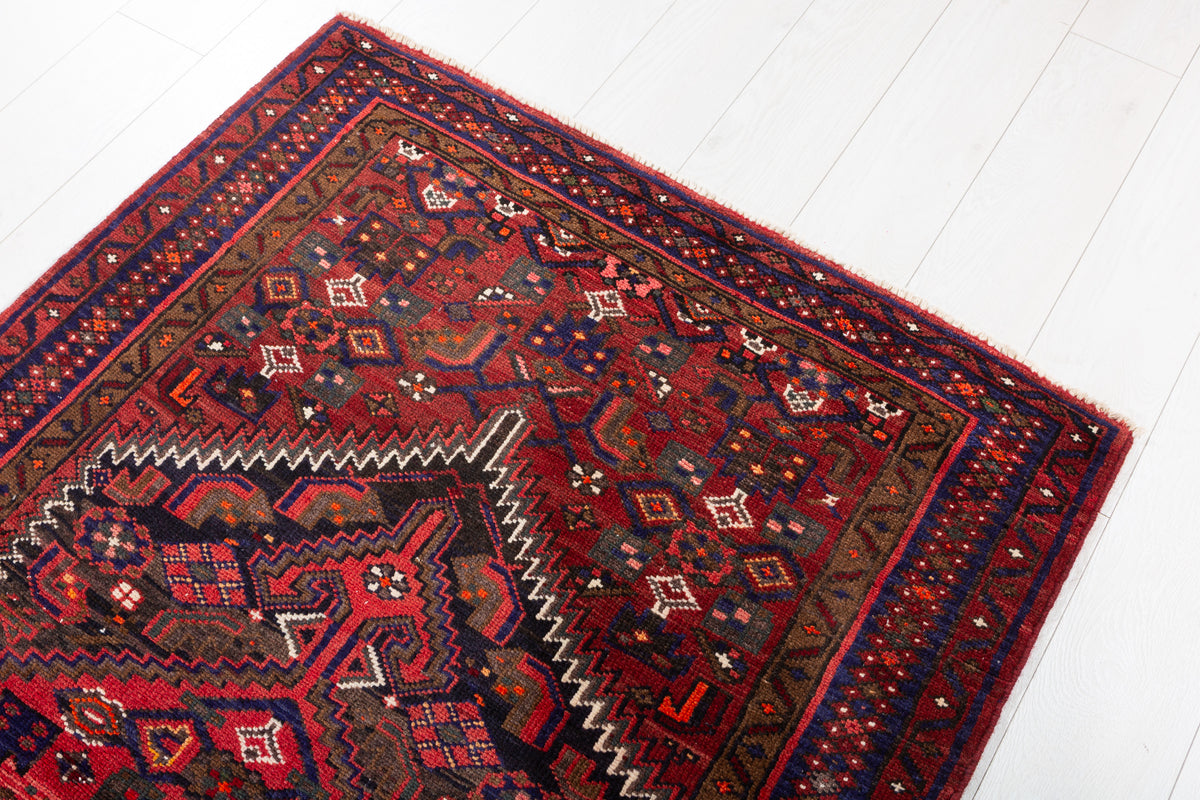 Vintage Rust Red Central Geometric Medallion Hand-Knotted Area Rug – 6' 4" x 3' 7" (194 x 108 cm)