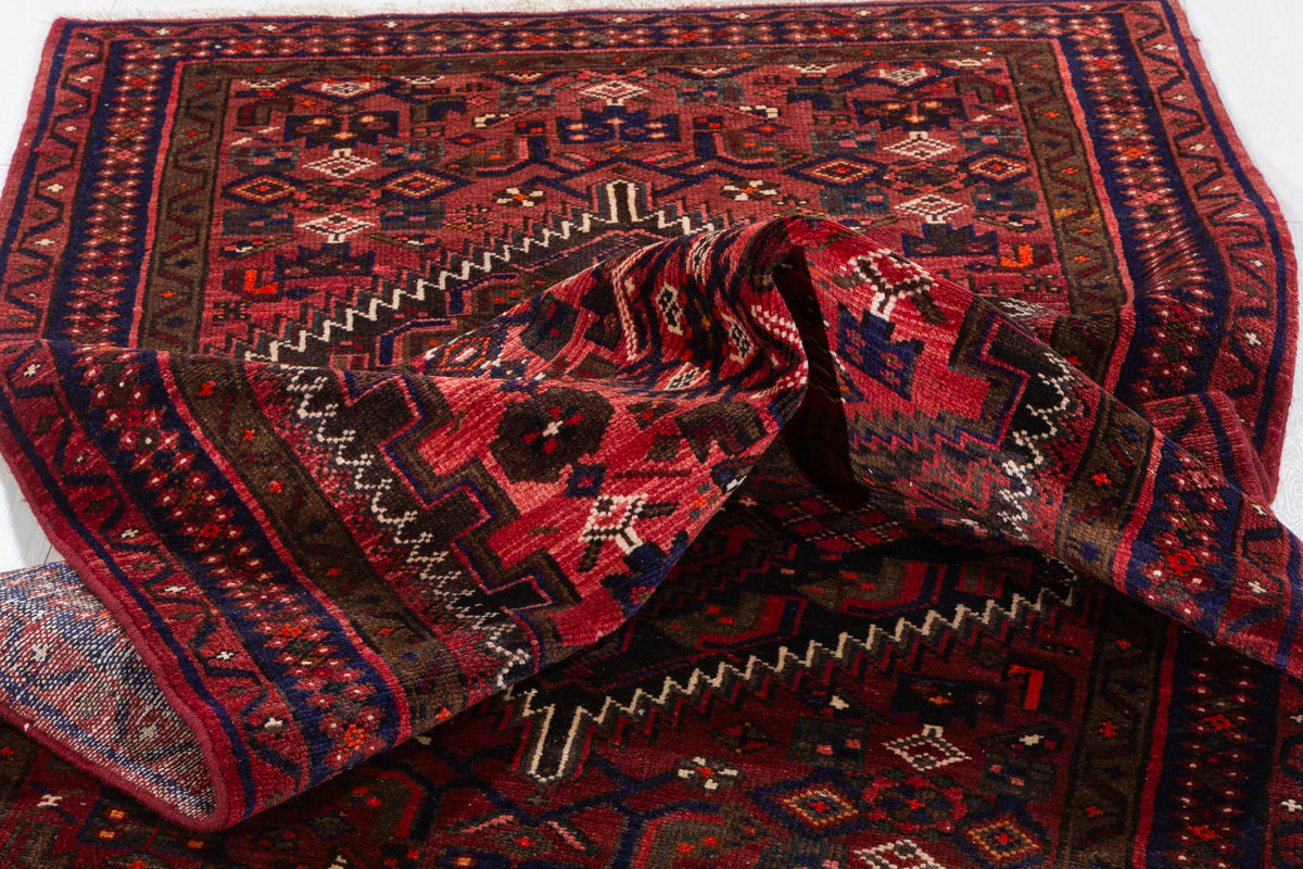 Vintage Rust Red Central Geometric Medallion Hand-Knotted Area Rug – 6' 4" x 3' 7" (194 x 108 cm)