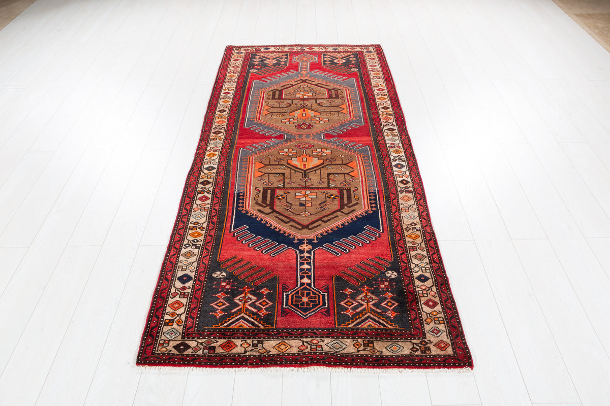 Vintage Red and Charcoal Black Twin Medallion Hand-Knotted Area Rug – 7' 3" x 3' 5" (220 x 105 cm)