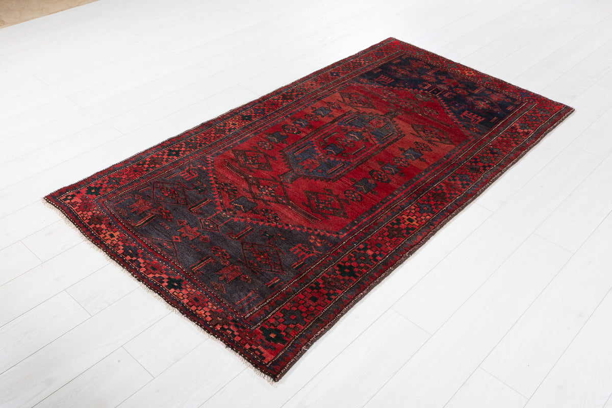 Vintage Faded Red Geometric Medallion Hand-Knotted Area Rug – 6' 5" x 3' 6" (195 x 106 cm)