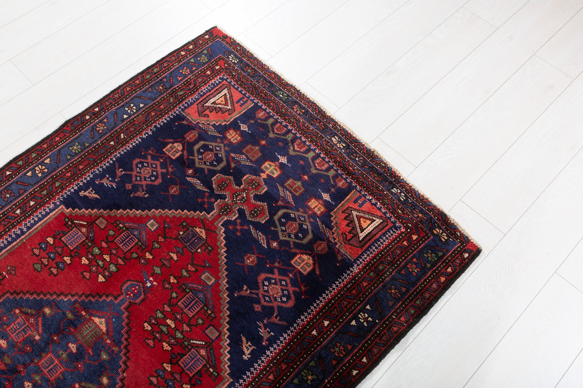 Vintage Red and Navy Blue Central Diamond Medallion Hand-Knotted Area Rug – 6' 6" x 3' 6" (197 x 107 cm)