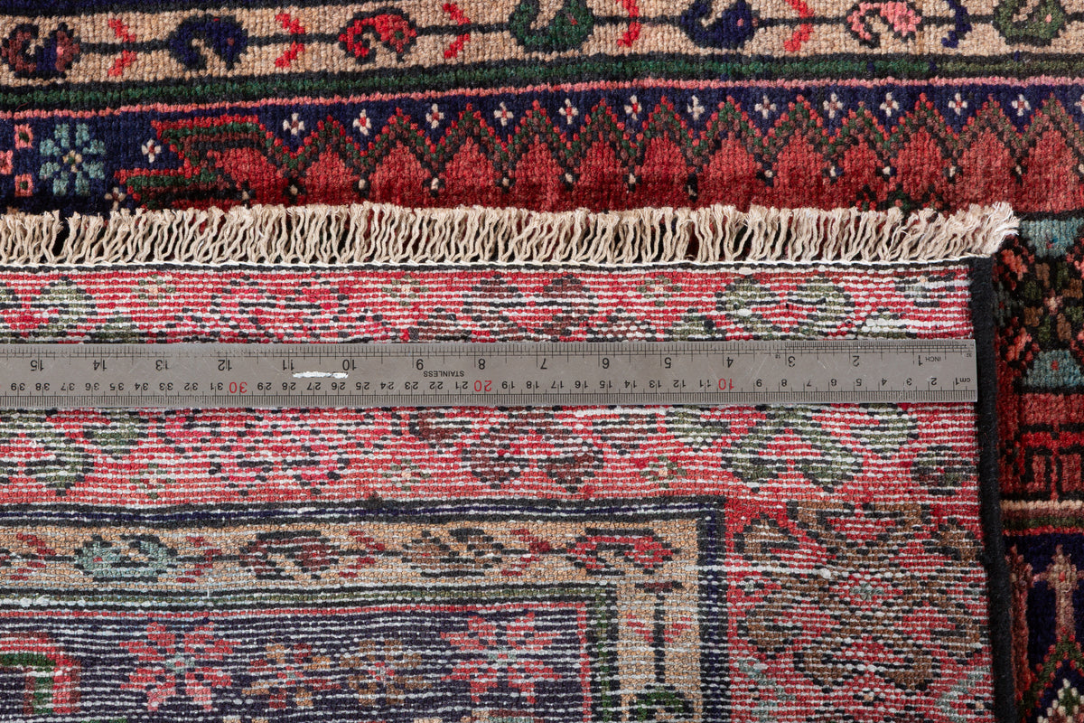 Tapis vintage rouge rouille et bleu marine profond à médaillon géométrique allongé – 6' 5" x 3' 2" (195 x 96 cm)