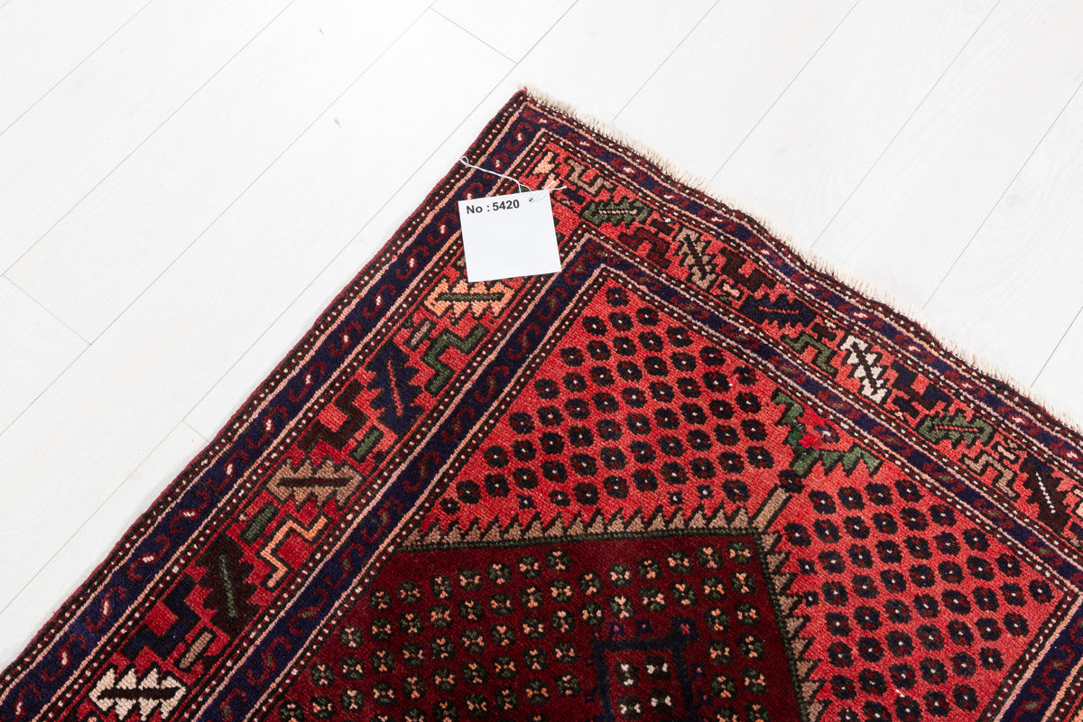 Vintage Rust Red & Pink Three-Part Medallion Design Hand-Knotted Area Rug – 6' 7" x 3' 5" (201 x 104 cm)
