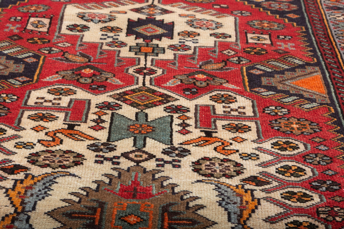 Vintage Ivory Bold Stepped Medallions Hand-Knotted Area Rug – 6' 3" x 3' 1" (191 x 93 cm)