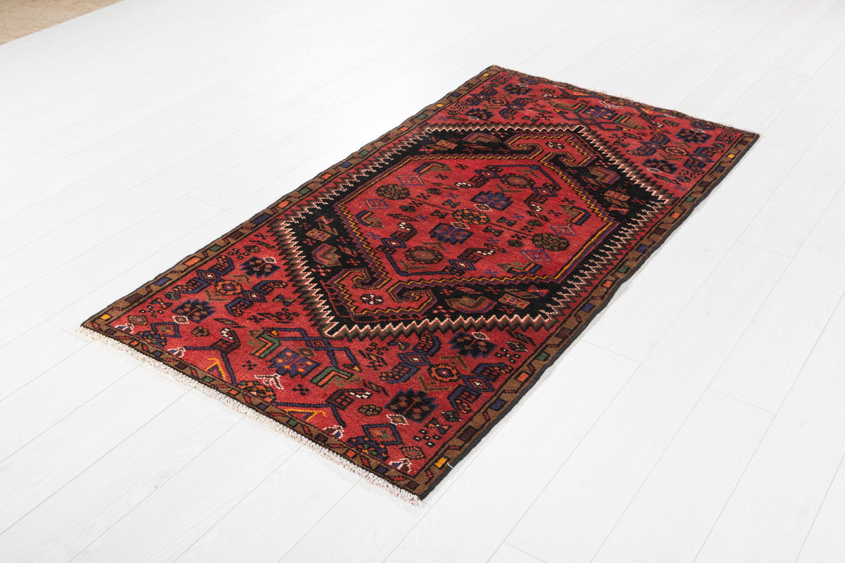 Vintage Rust Red Bold Geometric Medallion Hand-Knotted Area Rug – 6' 0" x 3' 0" (184 x 92 cm)