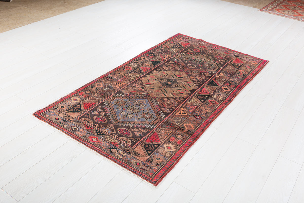 Vintage Faded Camel Brown Geometric Medallion Hand-Knotted Area Rug – 6' 9" x 3' 7" (205 x 108 cm)