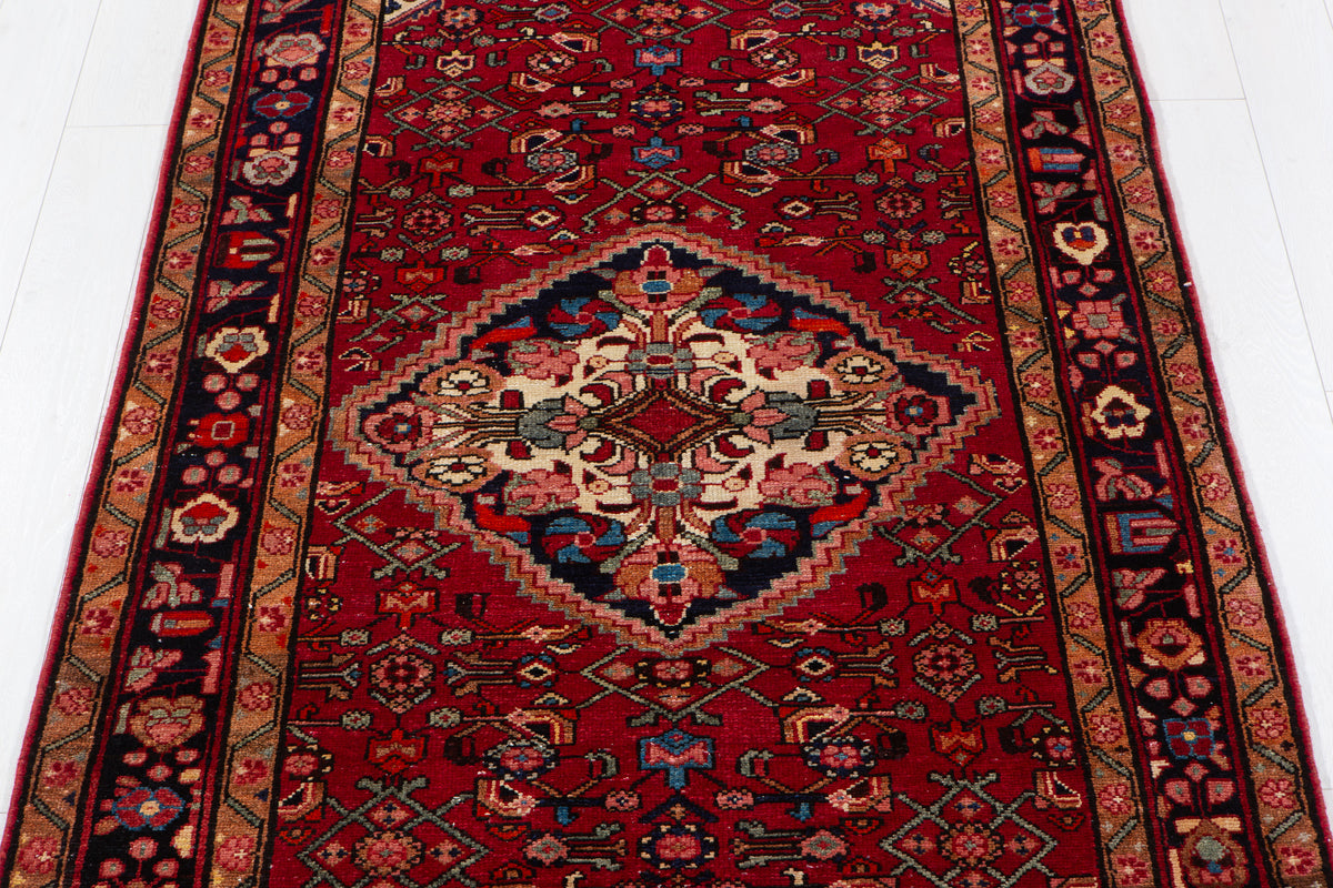 Vintage Red Wool Rug – 10' 1" x 4' 4" (308 x 133 cm)