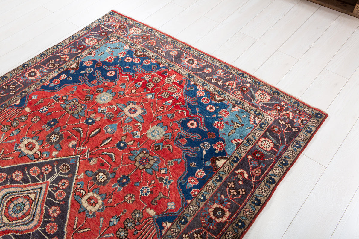 Vintage Red Geometric Medallion Wool Rug – 9' 2" x 5' 2" (279 x 158 cm)