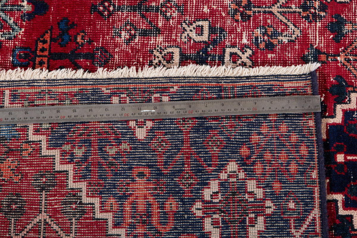 Antique Red Geometric Medallion Wool Rug – 7' 10" x 4' 11" (238 x 149 cm)