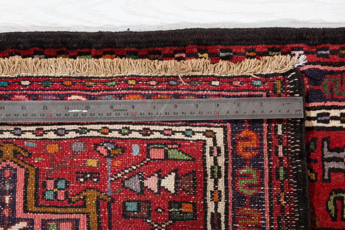 Vintage Narrow Repeating Geometric Medallion Runner Rug, Red – 9' 8" x 2' 5" (295 x 73 cm)