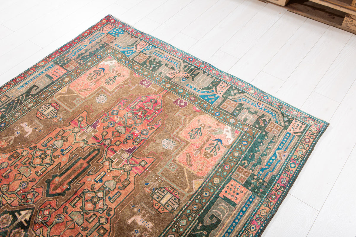 Antique Copper Orange Geometric Medallion Wool Rug – 9' 11" x 5' 0" (301 x 153 cm)