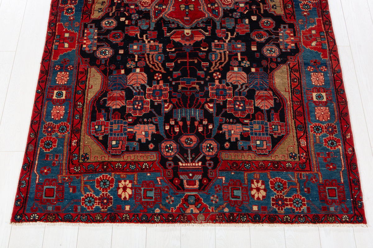 Antique Deep Navy Blue & Red Geometric Medallion Wool Rug – 8' 5" x 5' 0" (257 x 153 cm)