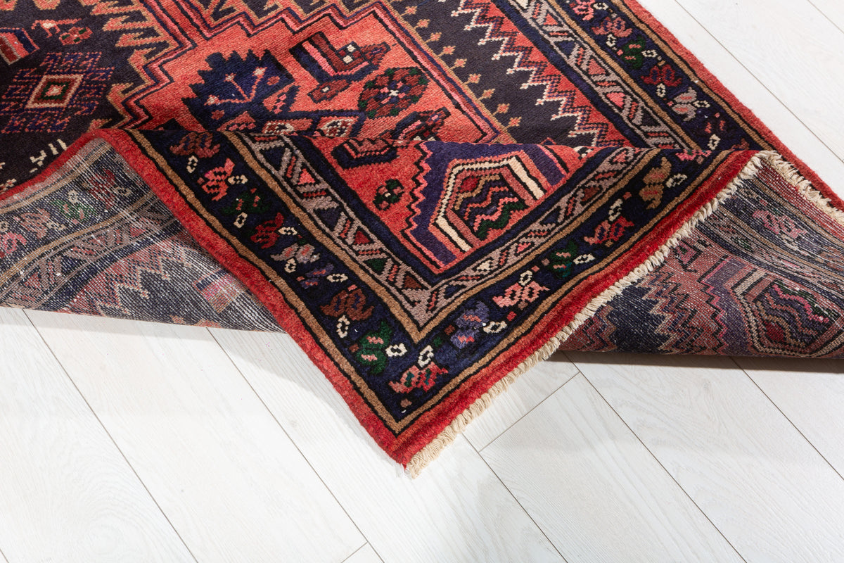 Vintage Geometric Medallion Runner Rug, Red & Navy Blue – 8' 11" x 3' 2" (272 x 97 cm)