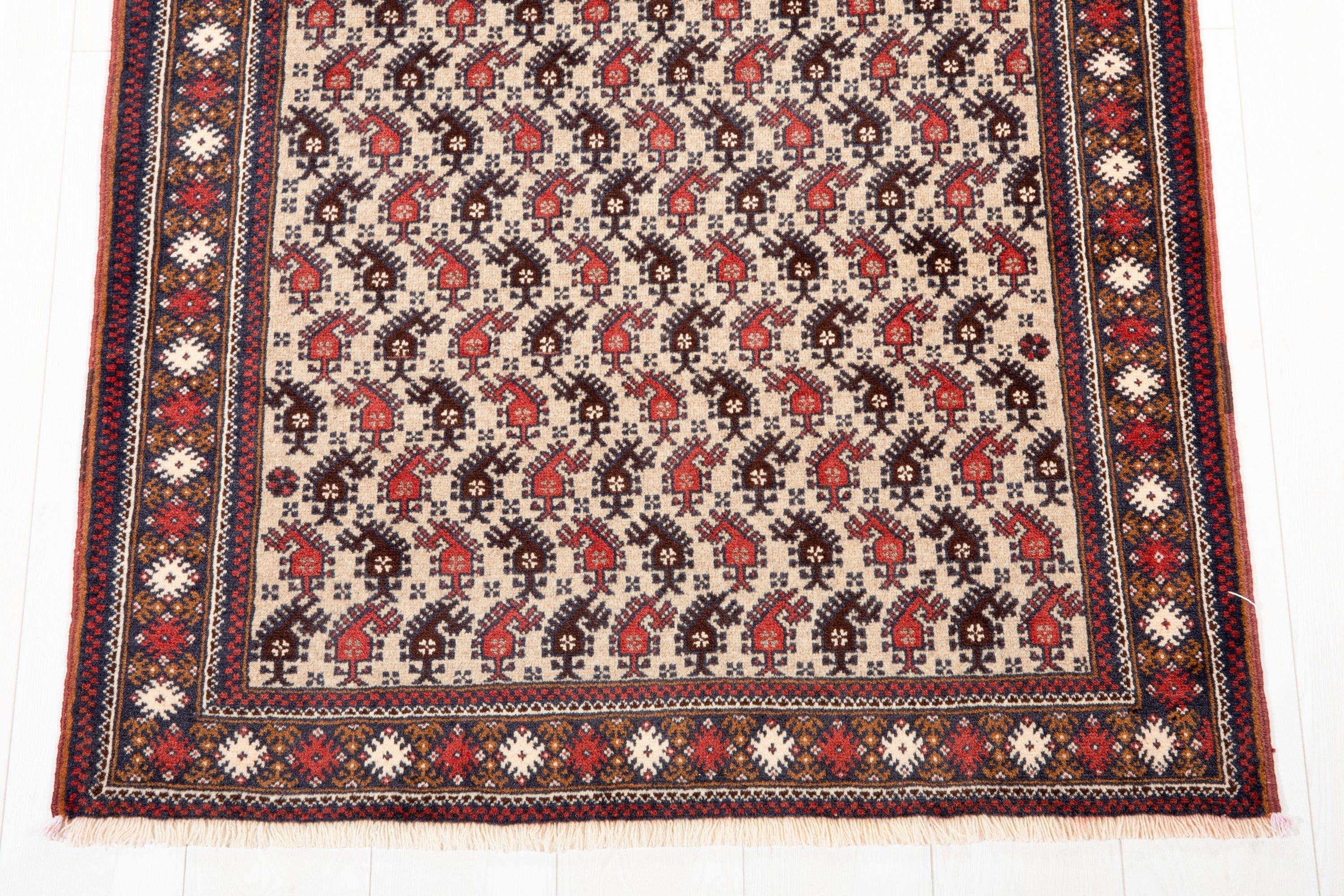Hand-Knotted Vintage Wool Area Rug – 5' 8" x 3' 1" (172 x 95 cm) - Yasi & Fara