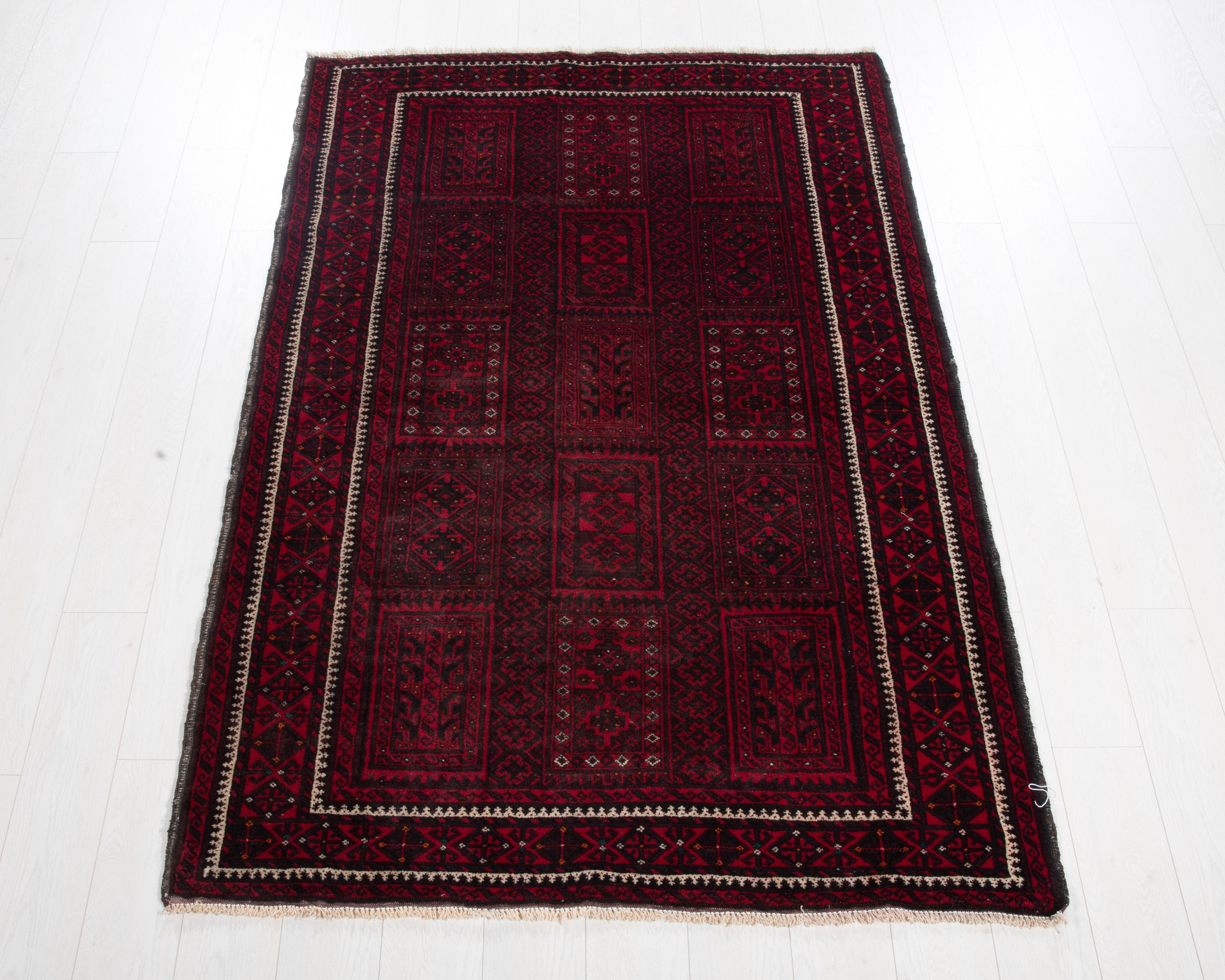 Fine Vintage Baluch Wool Rug, Red, 4x7 – 6' 8" x 4' 4" (204 x 133 cm)