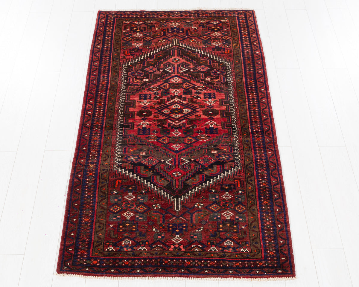 Vintage Zanjan Rust Red Central Geometric Medallion Area Rug, 4x6 – 6' 4" x 3' 7" (194 x 108 cm), SKU 5481