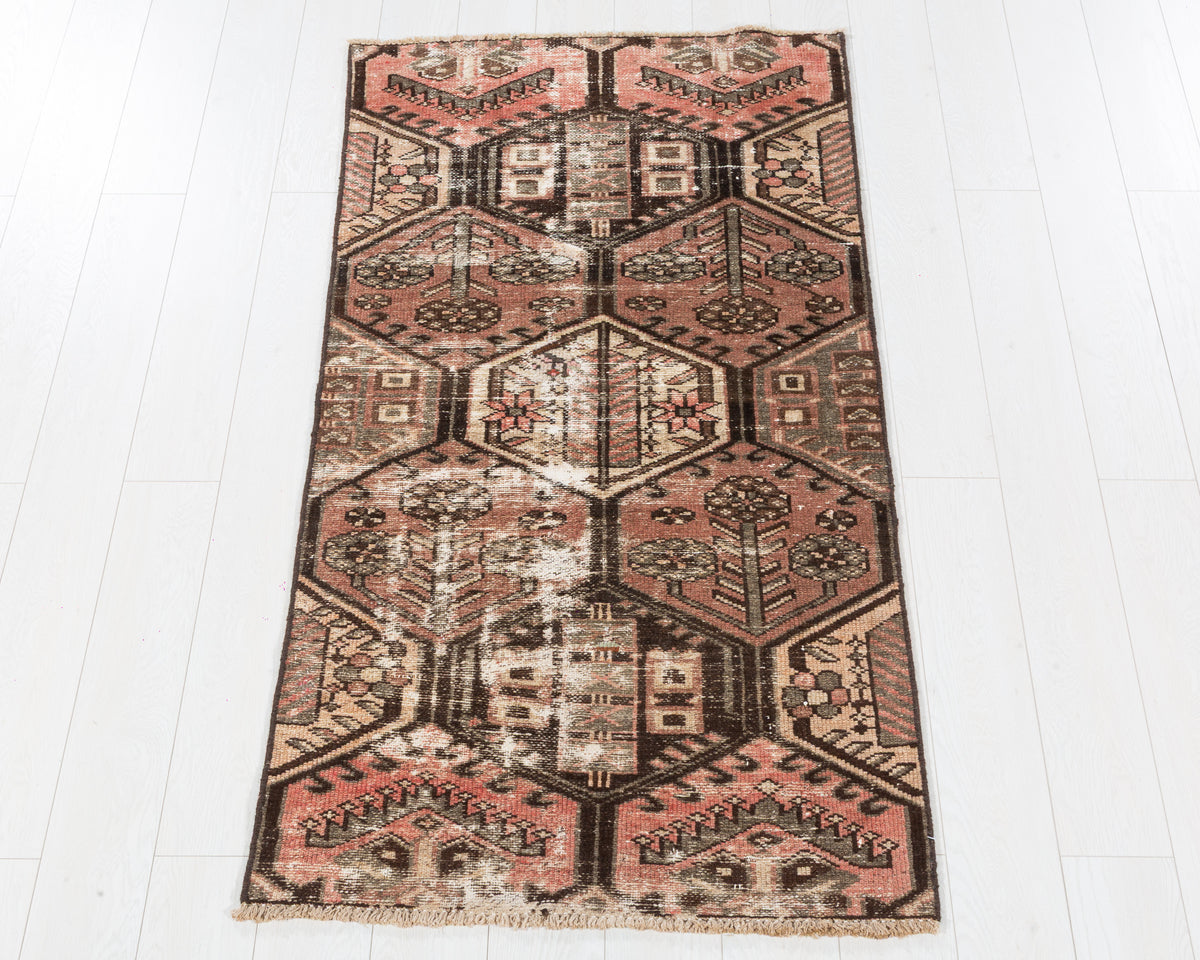 Vintage Bakhtiar Lori Distressed Peach Hexagon Lattice Area Rug, 3x6 – 5' 7" x 2' 10" (170 x 87 cm), SKU 5536