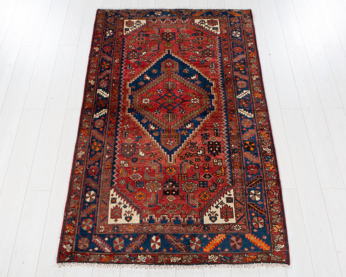 Vintage Zanjan wool rug in Red, navy blue, 208 x 126 cm