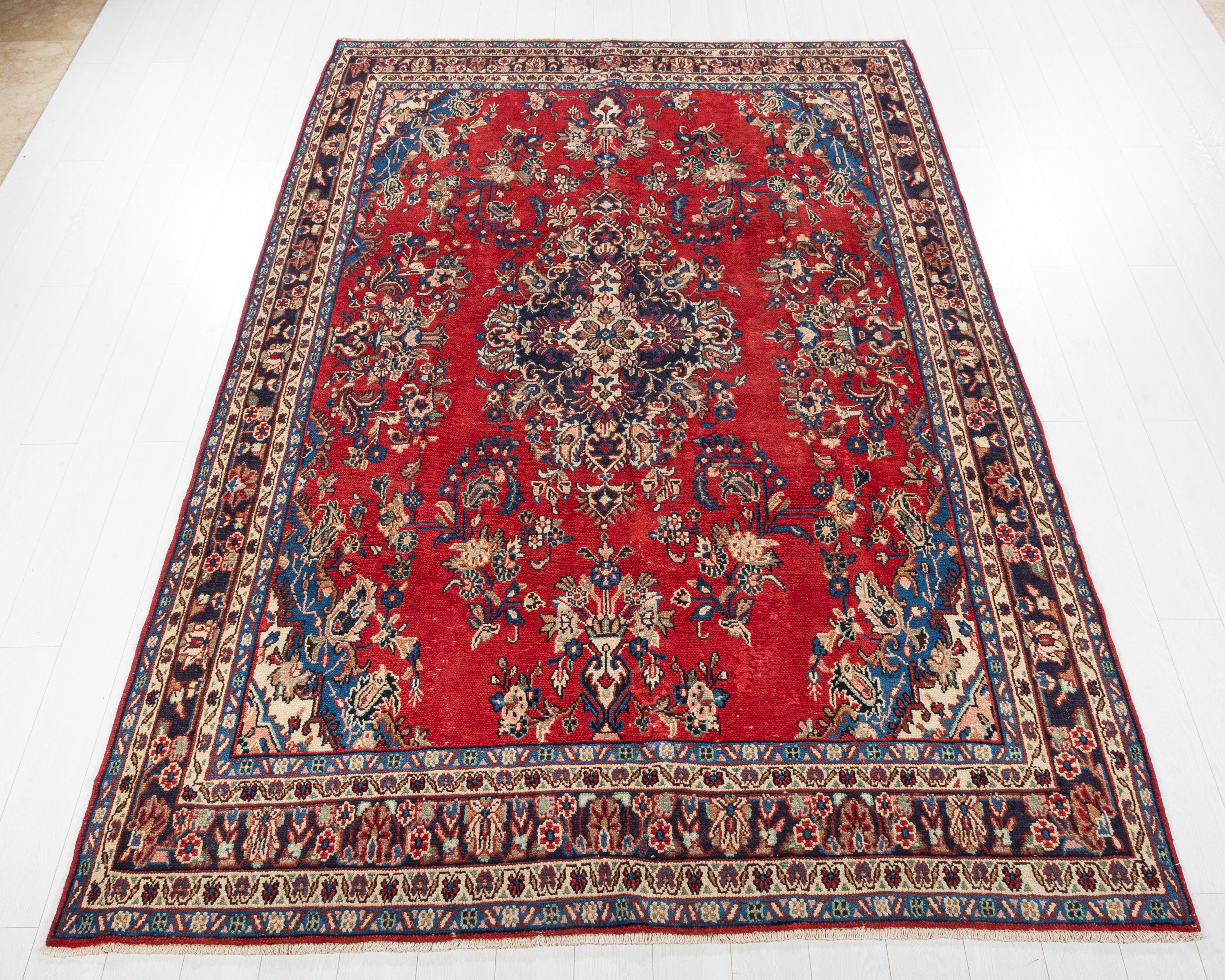 Vintage Hamadan Red and beige Floral Rug, 7x10 – 10' 4" x 7' 1" (314 x 216 cm) – main view