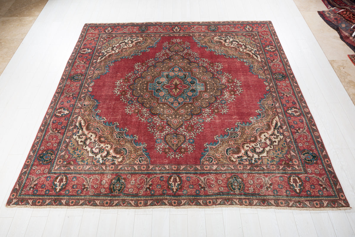 Collectible Vintage Tabriz Magenta and navy Floral square Rug, 9x9 – 9' 3" x 9' 5" (283 x 288 cm) – main view