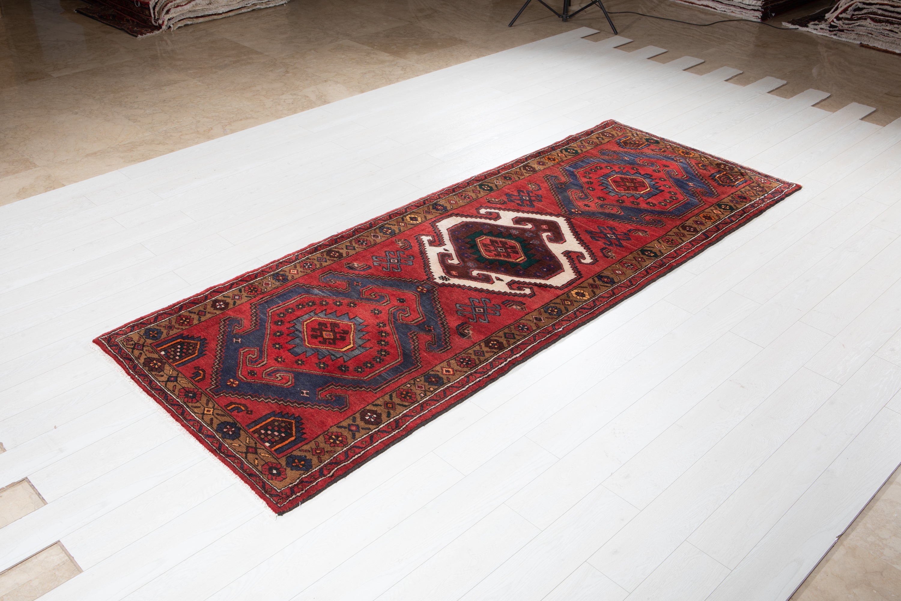 Hand-Knotted Vintage Wool Runner Rug – 9' 11" x 3' 9" (303 x 114 cm) - Yasi & Fara