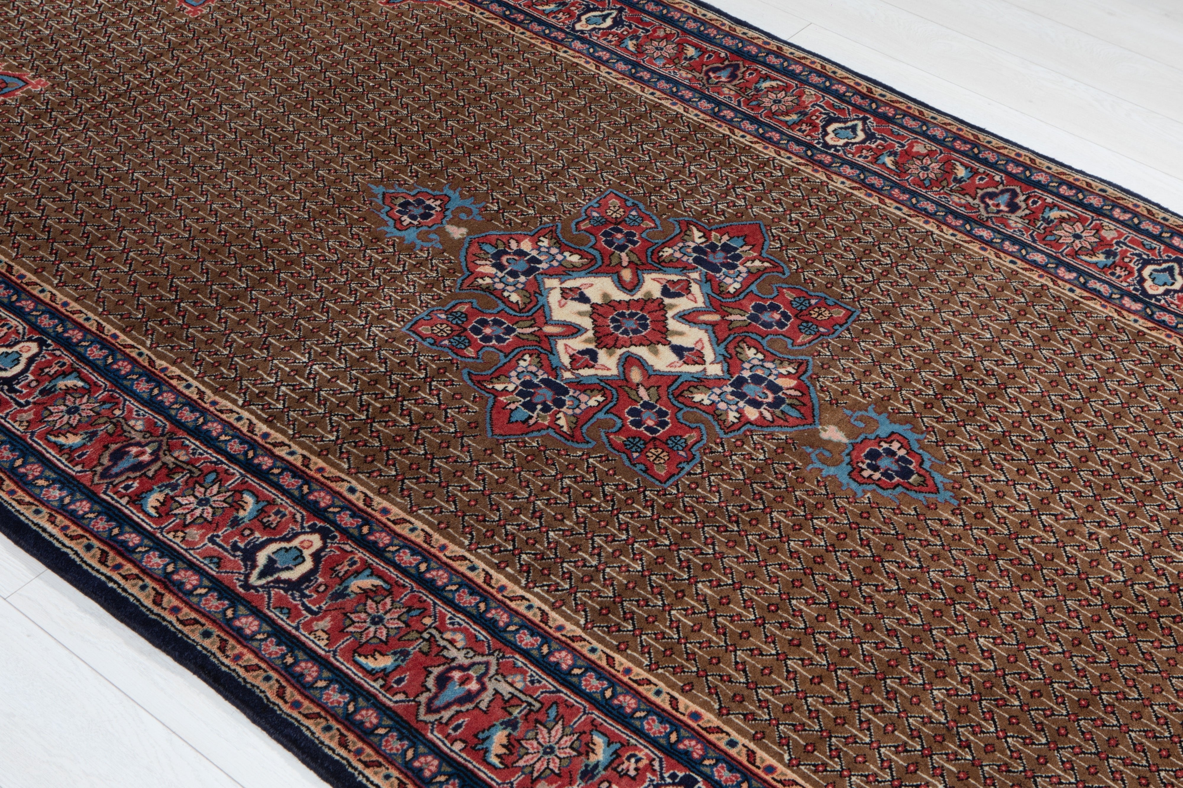 Hand-Knotted Vintage Wool Area Rug – 9'11" x 4'10" (303 x 146 cm) - Yasi & Fara