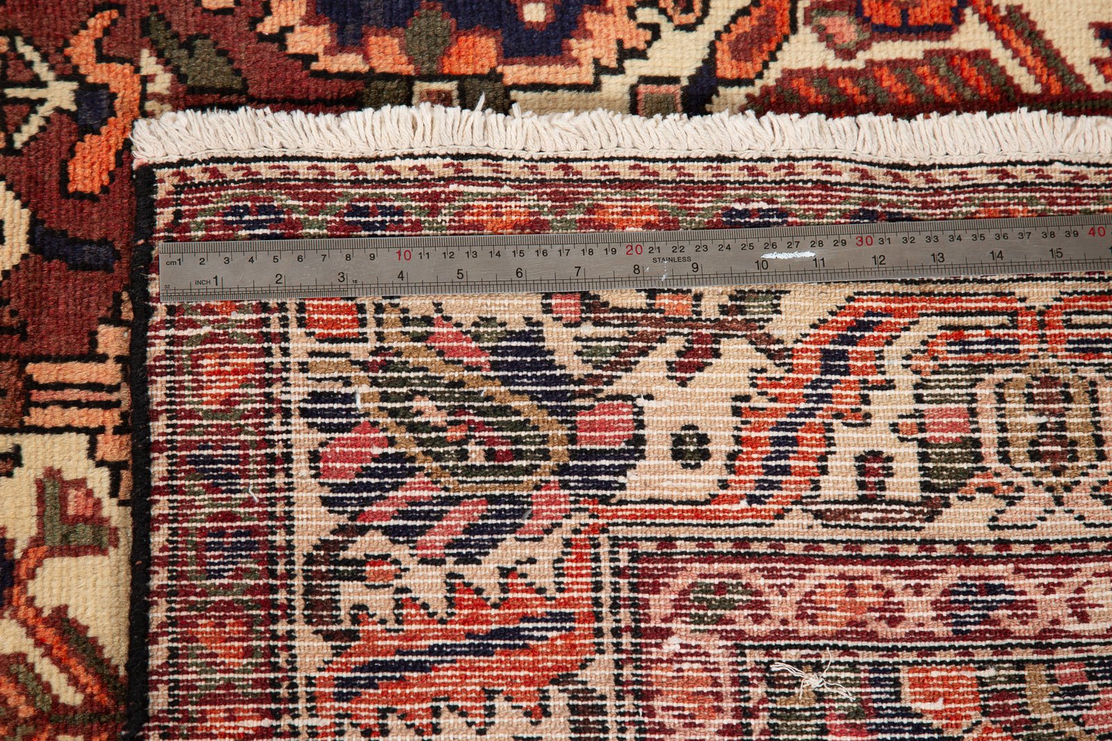 Hand-Knotted Vintage Wool Area Rug – 9' 11" x 5' 4" (303 x 162 cm) - Yasi & Fara