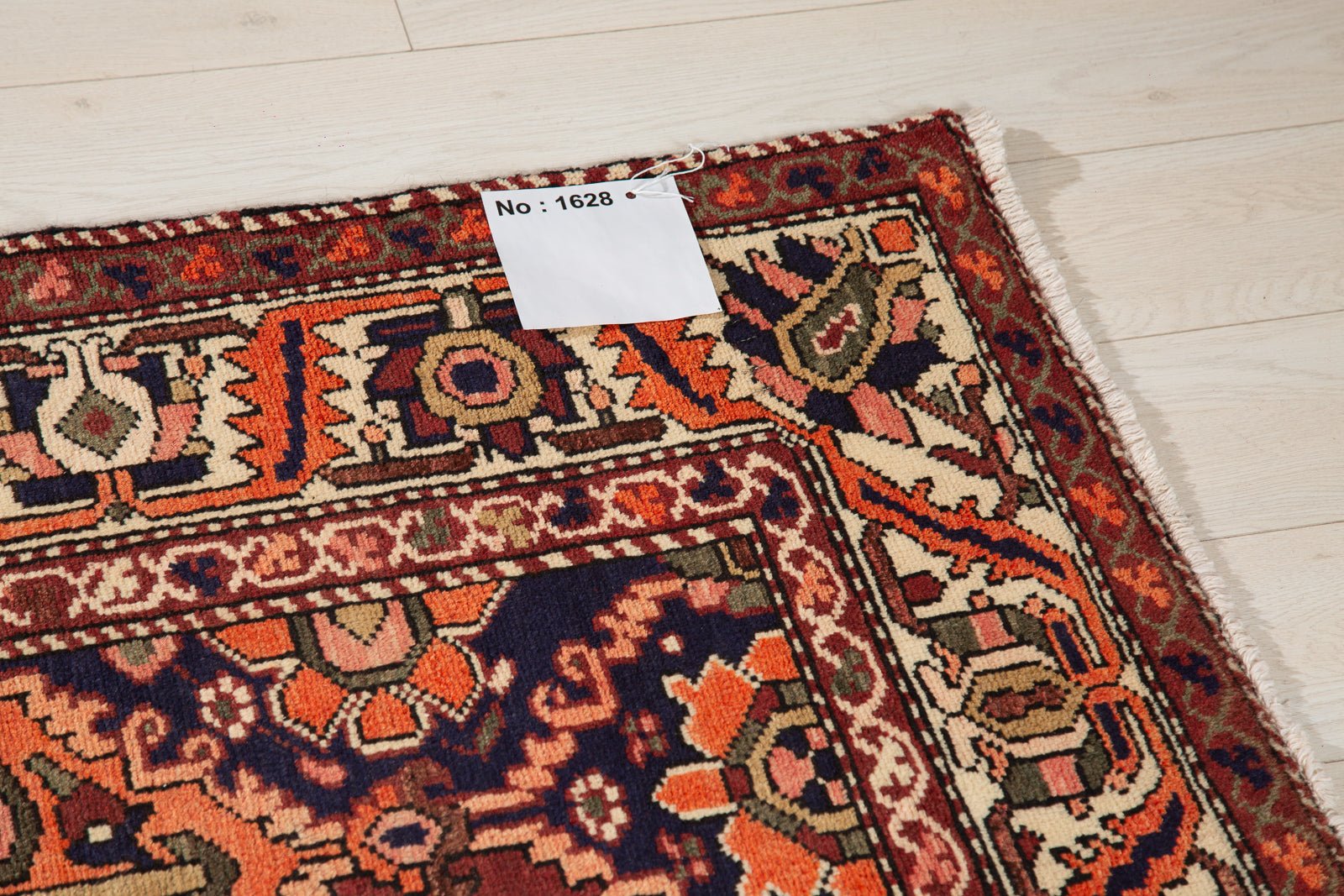 Hand-Knotted Vintage Wool Area Rug – 9' 11" x 5' 4" (303 x 162 cm) - Yasi & Fara