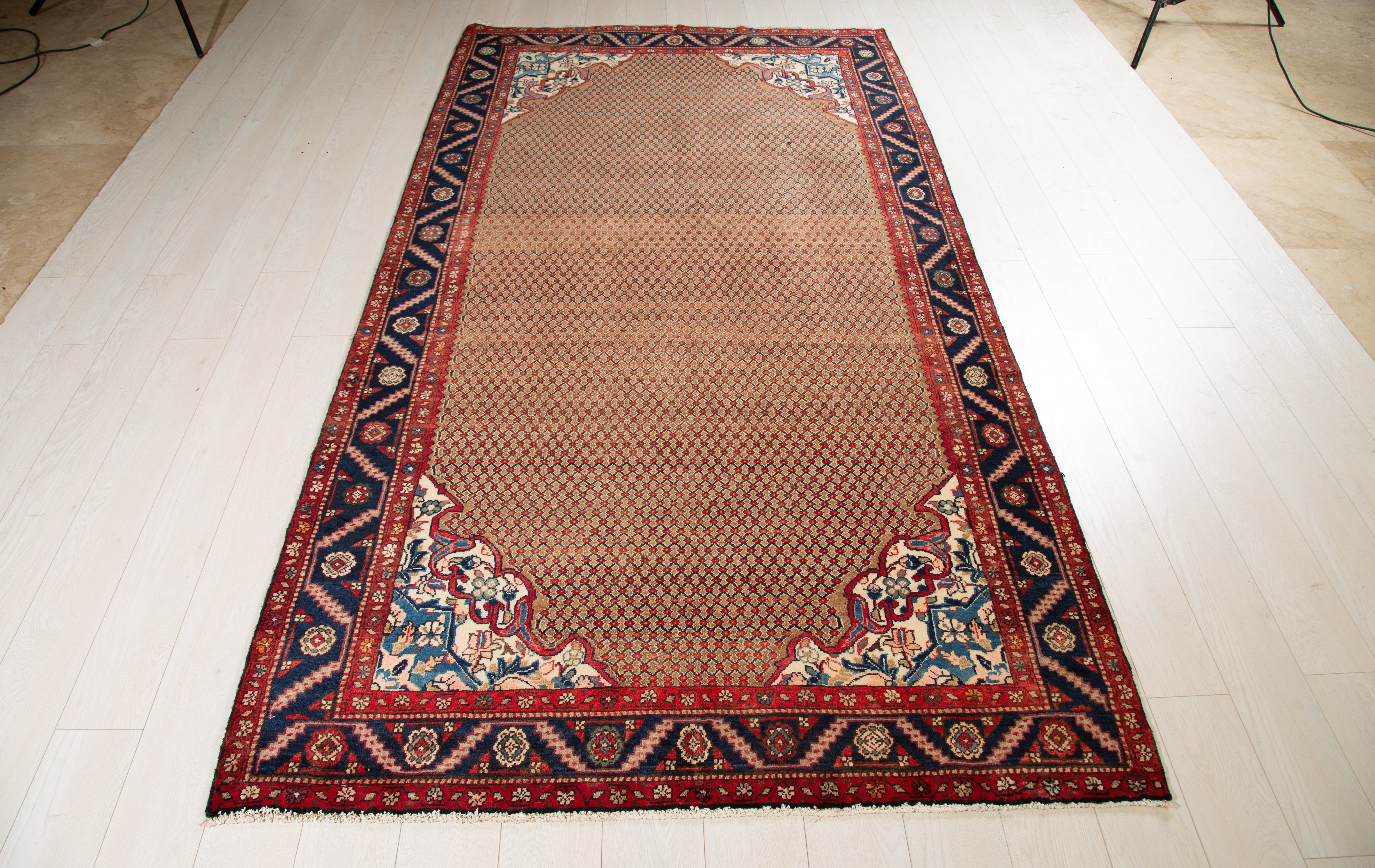 Hand-Knotted Vintage Wool Area Rug – 9' 5" x 4' 10" (287 x 146 cm) - Yasi & Fara