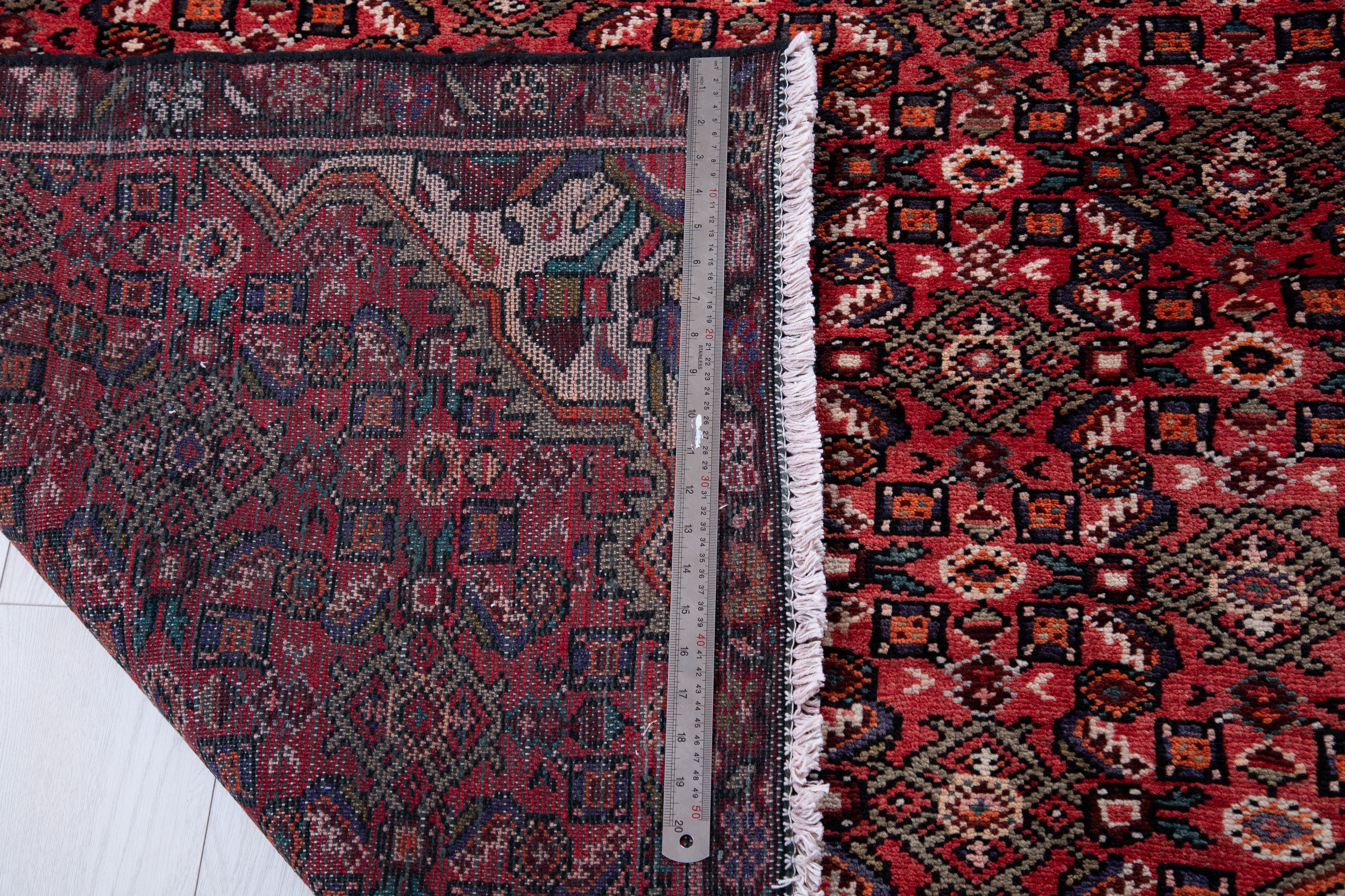 Hand-Knotted Vintage Wool Runner Rug – 9' 9" x 4' 1" (298 x 125 cm) - Yasi & Fara