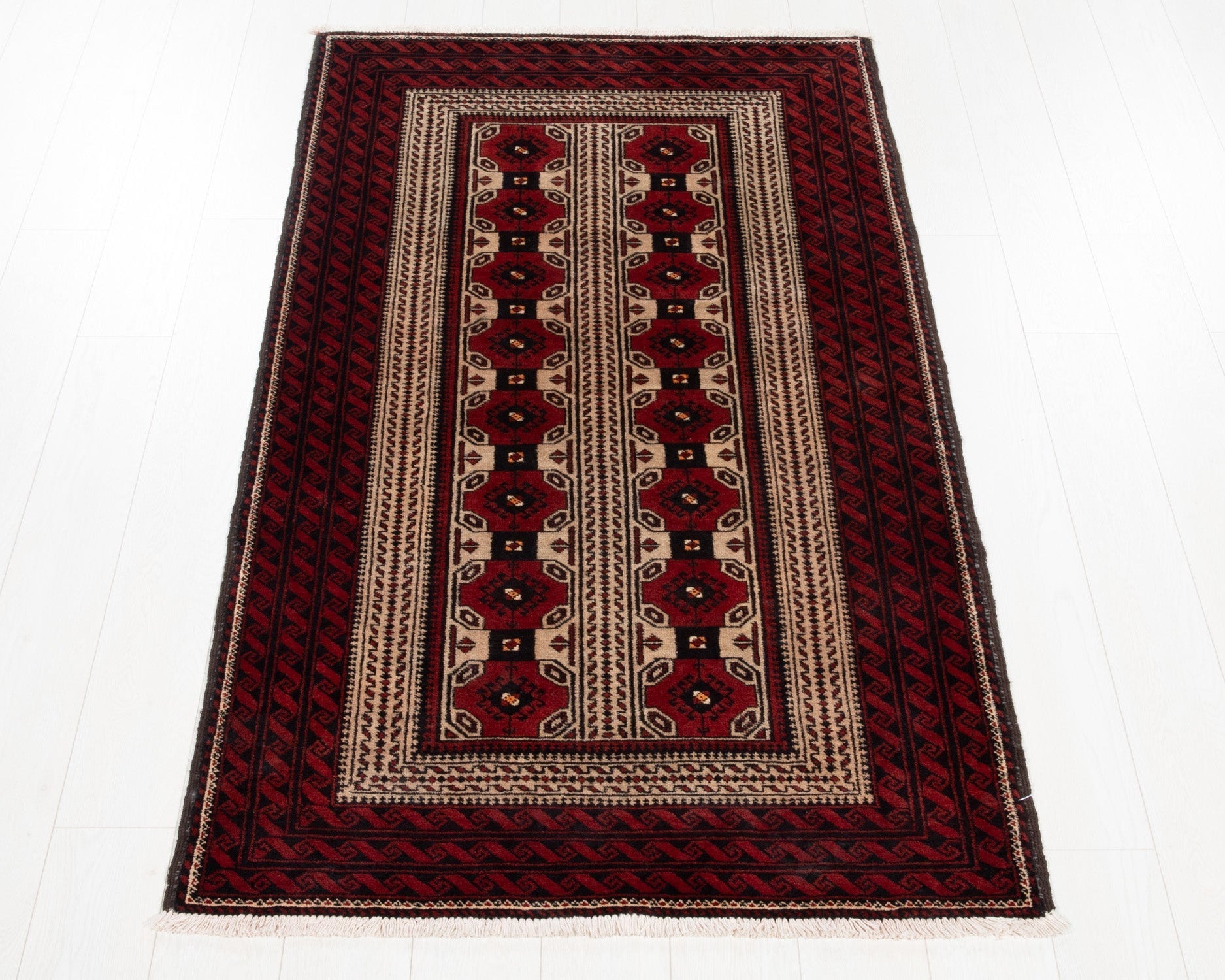 Fine vintage Baluch Persian rug