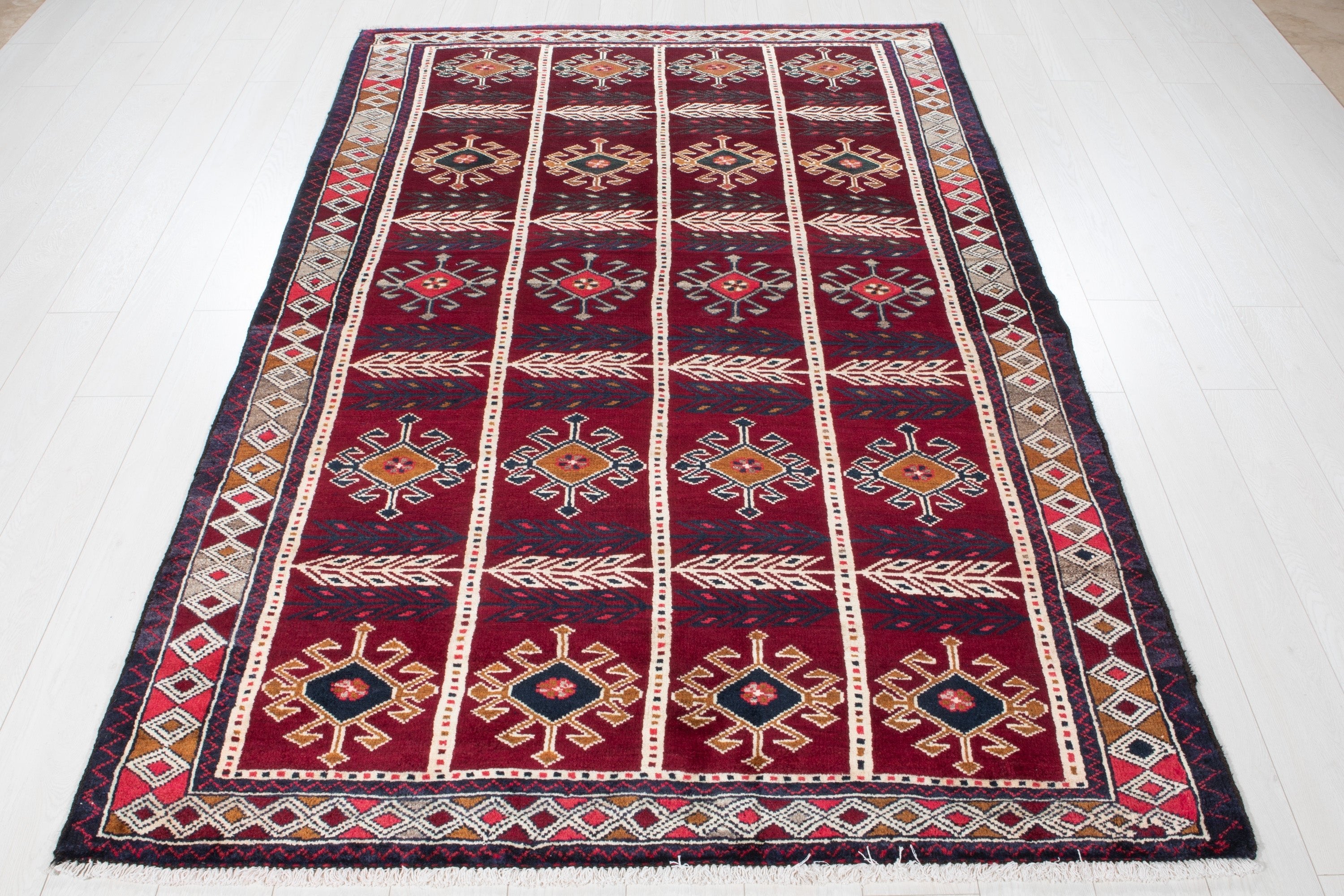 Hand-Knotted Vintage Wool Area Rug – 7' 11" x 5' 1" (241 x 155 cm) - Yasi & Fara