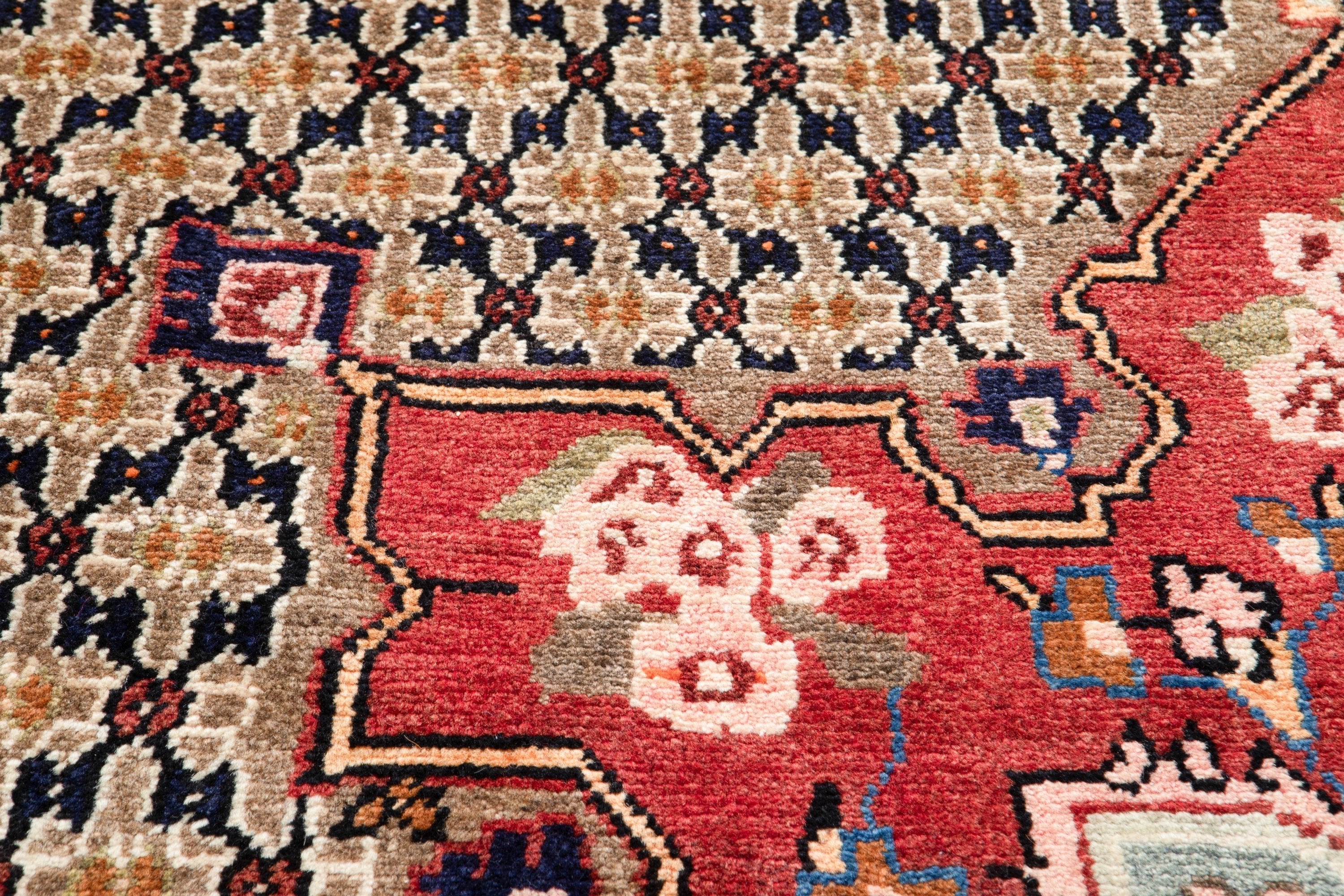 Hand-Knotted Vintage Wool Area Rug – 9' 9" x 5' (297 x 152 cm) - Yasi & Fara