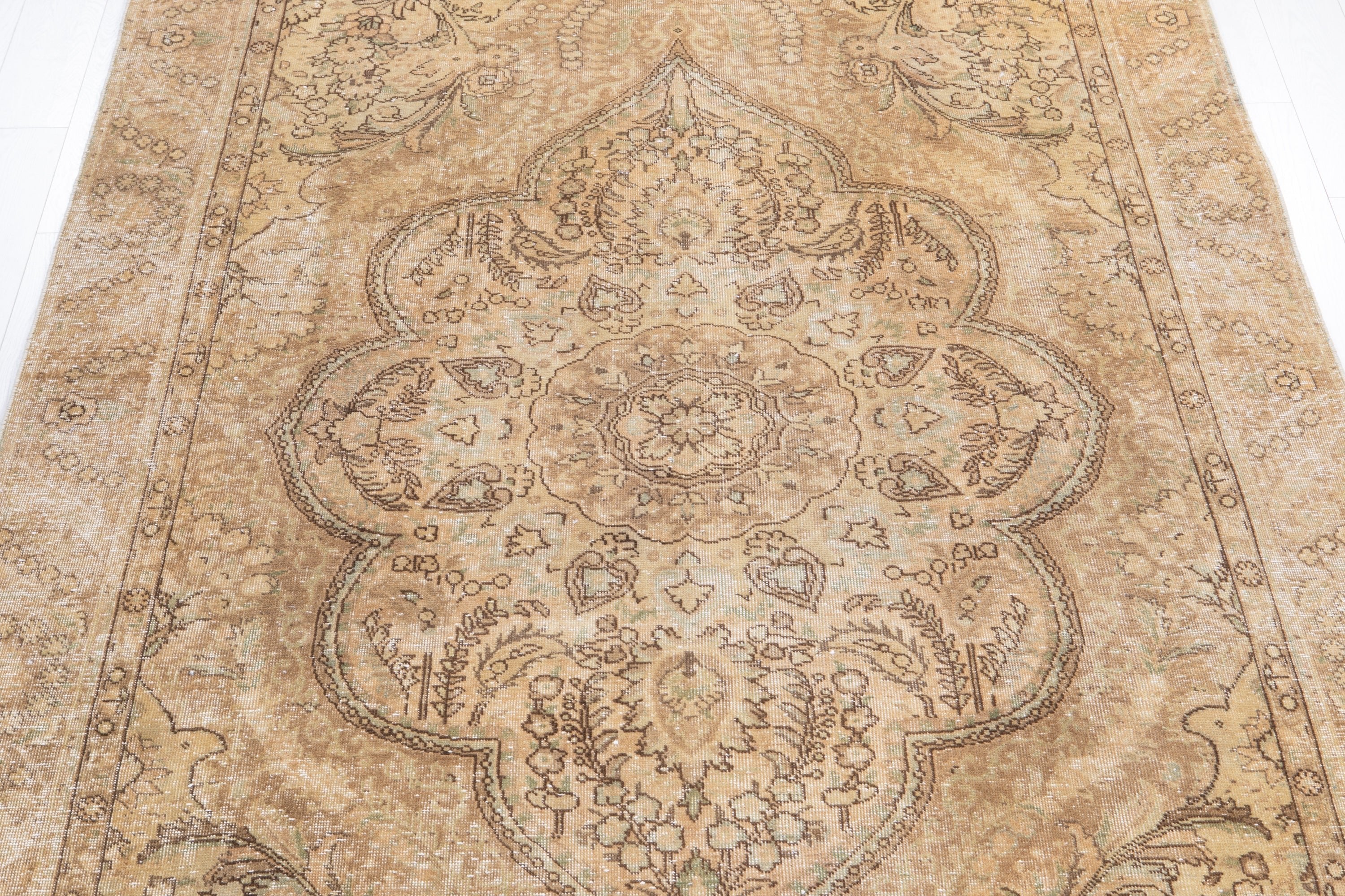 Hand-Knotted Vintage Large Wool Area Rug Faded – 9' 5" x 6' 3" (288 x 192 cm) - Yasi & Fara