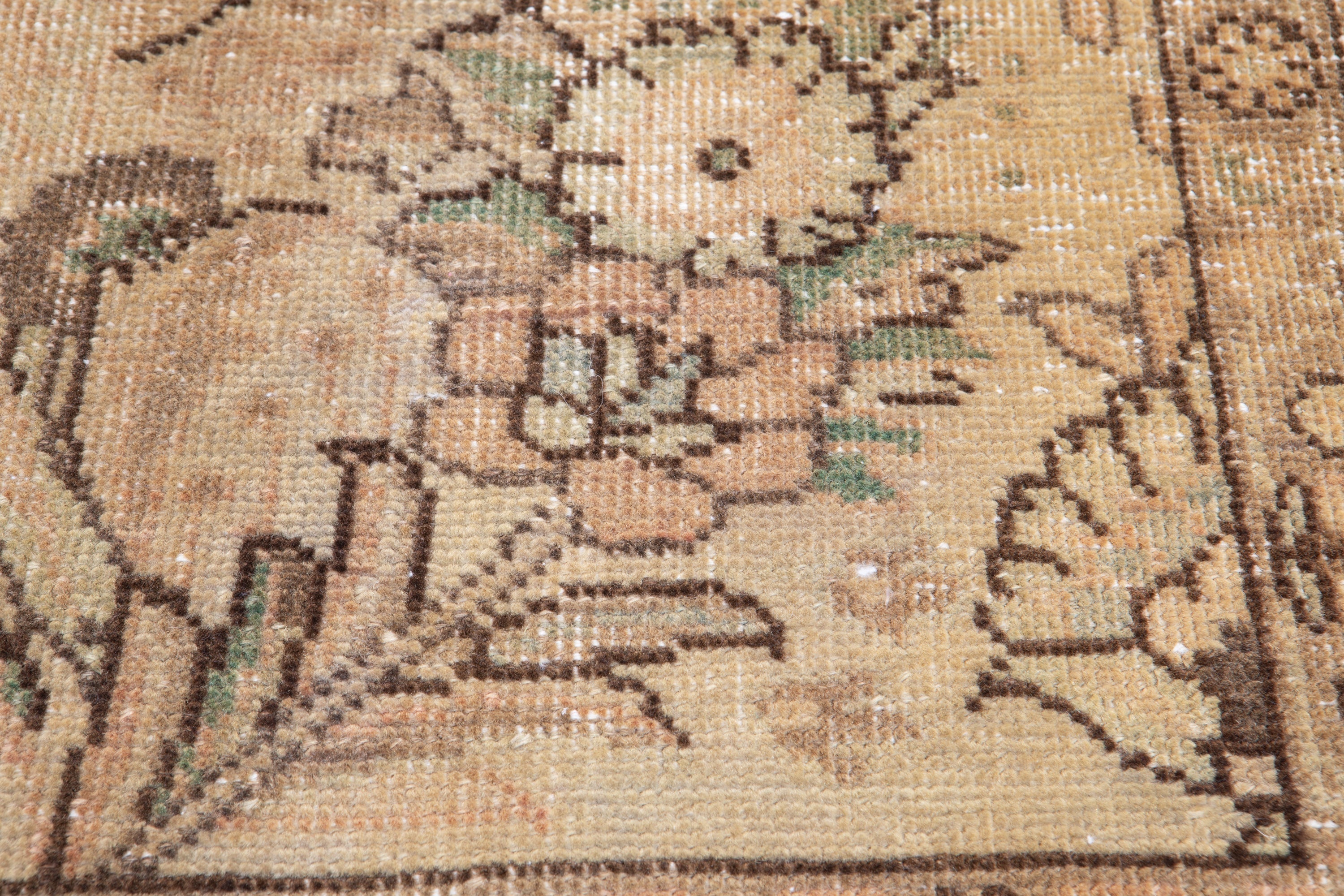 Hand-Knotted Vintage Large Wool Area Rug Faded – 9' 5" x 6' 3" (288 x 192 cm) - Yasi & Fara