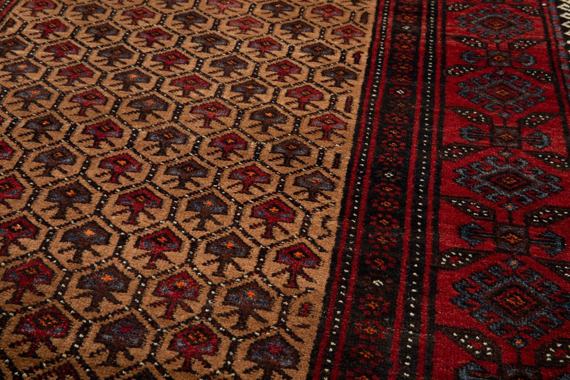 Hand-Knotted Vintage Wool Area Rug – 6' 6" x 3' 6" (197 x 107 cm) - Yasi & Fara