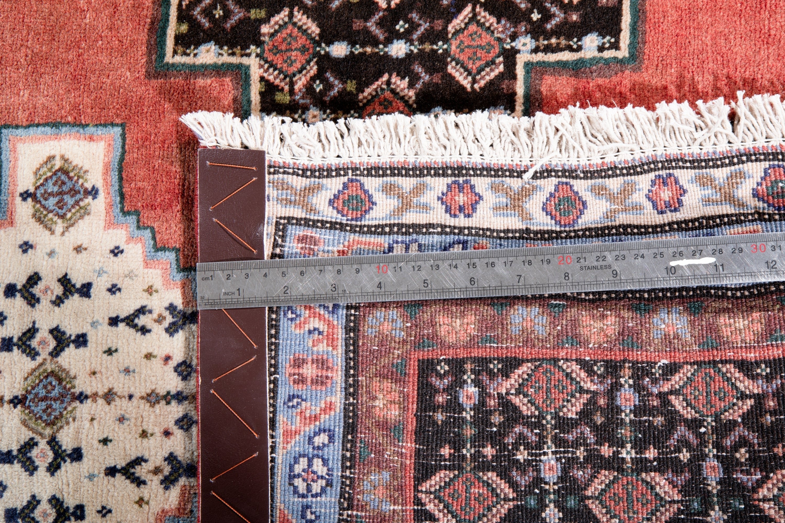 Hand-Knotted Vintage Wool Runner Rug – 9' 9" x 3' 5 (298 x 104 cm) - Yasi & Fara