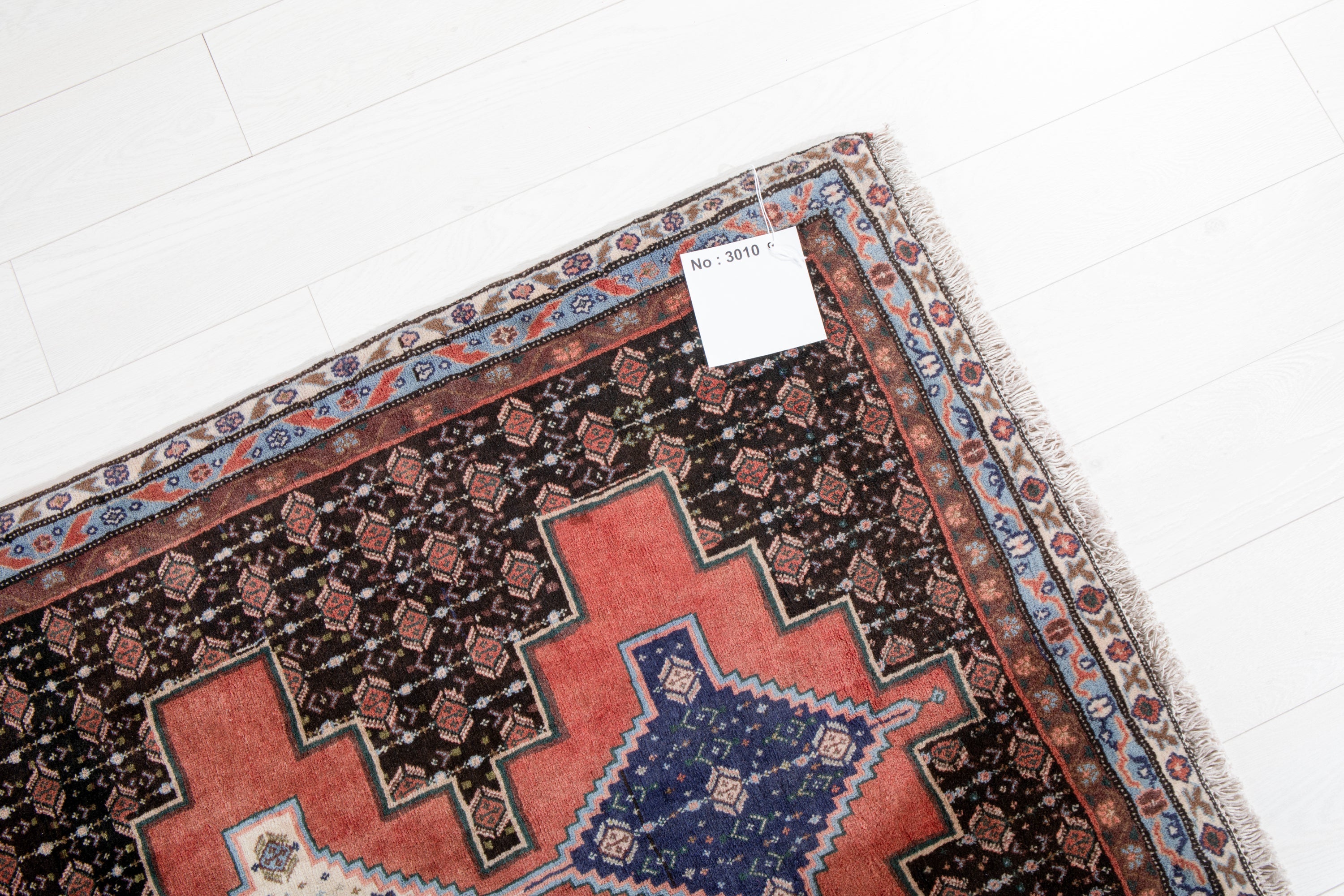 Hand-Knotted Vintage Wool Runner Rug – 9' 9" x 3' 5 (298 x 104 cm) - Yasi & Fara