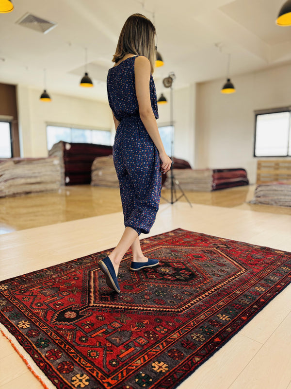 6' 9" x 4' 6" Excellent Hand-Knotted Antique Tribal Rug